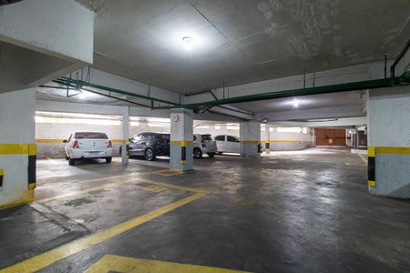 Apartamento para alugar com 130m², 2 quartos e 1 vagaGaragem