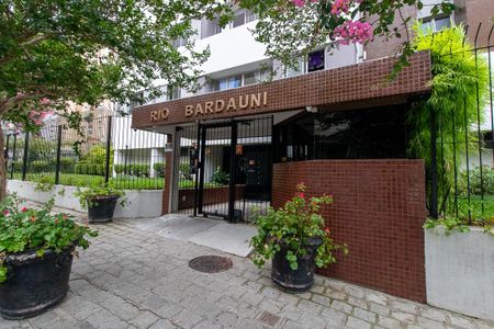 Apartamento para alugar com 130m², 2 quartos e 1 vagaFachada