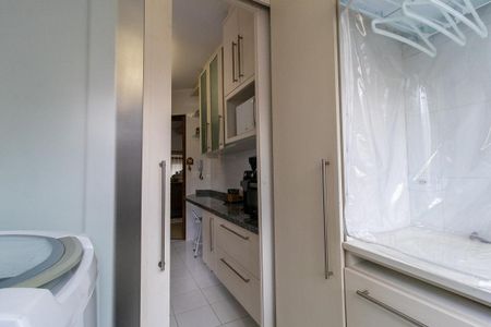 Apartamento para alugar com 130m², 2 quartos e 1 vagaÁrea de Serviço