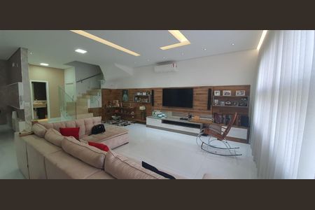 Apartamento à venda com 214m², 4 quartos e 3 vagasFoto 01