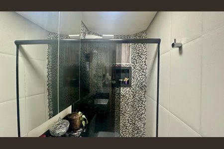 Apartamento à venda com 65m², 3 quartos e 1 vaga Apartamento à venda com 65m², 3 quartos e 1 vagaBanheiro