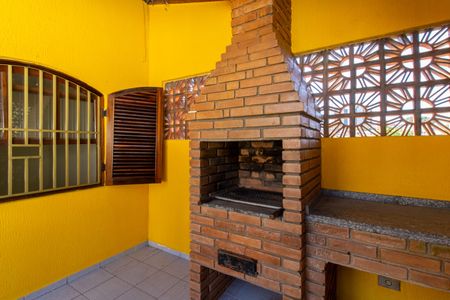 Casa à venda com 195m², 3 quartos e 3 vagasChurrasqueira