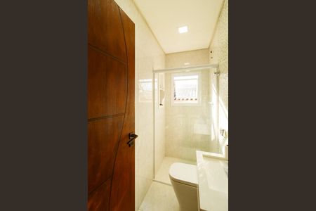 Casa à venda com 240m², 3 quartos e 5 vagasBanheiro Social