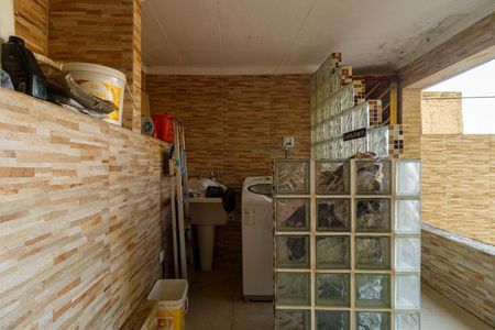 Casa à venda com 240m², 3 quartos e 5 vagasÁrea de Serviço