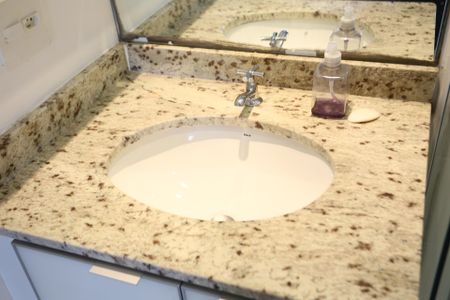 Apartamento à venda com 68m², 2 quartos e 1 vagaBanheiro