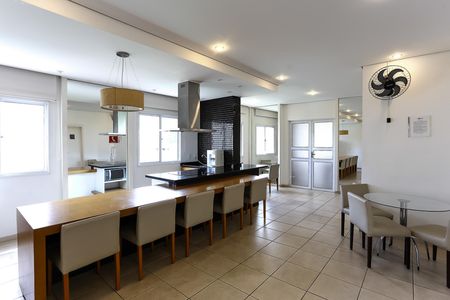 Apartamento à venda com 68m², 2 quartos e 1 vagaÁrea comum - Salão de festas