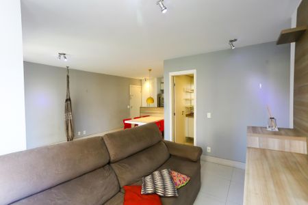 Apartamento à venda com 68m², 2 quartos e 1 vagaSala