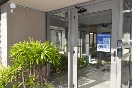 Apartamento à venda com 90m², 2 quartos e 1 vagaFachada + Plaquinha