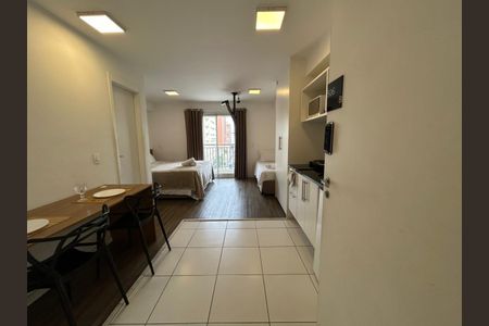 Apartamento à venda com 30m², 1 quarto e 1 vaga