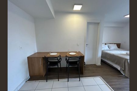 Apartamento à venda com 30m², 1 quarto e 1 vaga