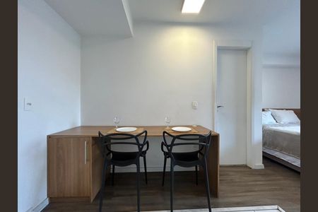 Apartamento à venda com 30m², 1 quarto e 1 vaga