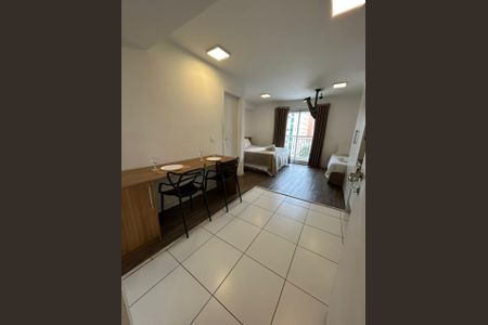 Apartamento à venda com 30m², 1 quarto e 1 vaga