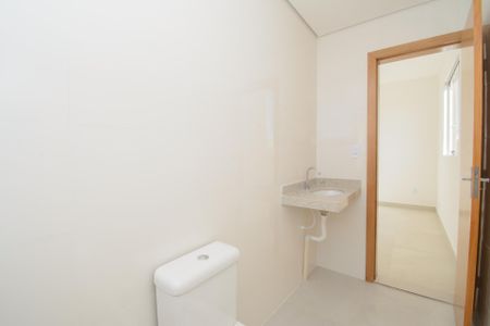 Apartamento à venda com 62m², 2 quartos e 2 vagas Apartamento à venda com 62m², 2 quartos e 2 vagasBanheiro da Suíte