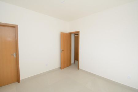 Apartamento à venda com 62m², 2 quartos e 2 vagas Apartamento à venda com 62m², 2 quartos e 2 vagasSuíte