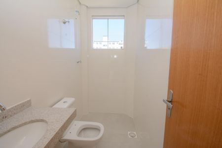 Apartamento à venda com 62m², 2 quartos e 2 vagas Apartamento à venda com 62m², 2 quartos e 2 vagasBanheiro Social