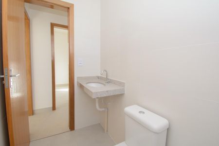 Apartamento à venda com 62m², 2 quartos e 2 vagas Apartamento à venda com 62m², 2 quartos e 2 vagasBanheiro Social