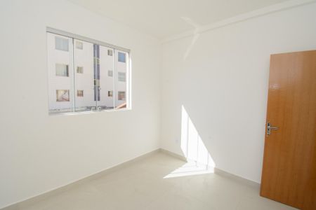 Apartamento à venda com 62m², 2 quartos e 2 vagas Apartamento à venda com 62m², 2 quartos e 2 vagasQuarto 1