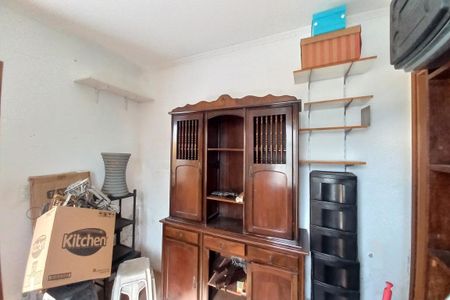 Casa à venda com 180m², 3 quartos e 3 vagas Casa à venda com 180m², 3 quartos e 3 vagasQuarto de Serviço