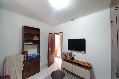 Casa à venda com 180m², 3 quartos e 3 vagas Casa à venda com 180m², 3 quartos e 3 vagasQuarto 1