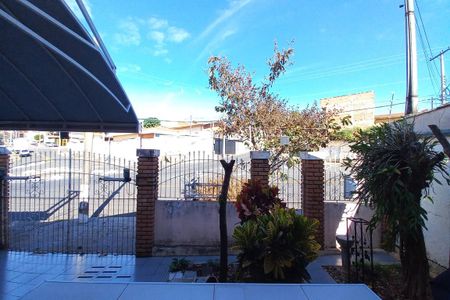 Casa à venda com 180m², 3 quartos e 3 vagas Casa à venda com 180m², 3 quartos e 3 vagasVista da sala