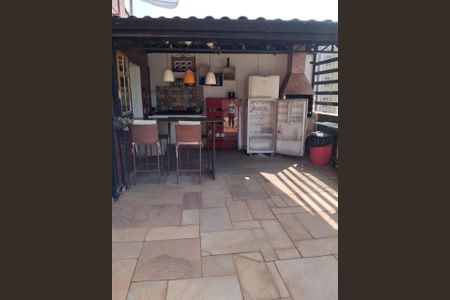 Apartamento à venda com 180m², 3 quartos e 2 vagas