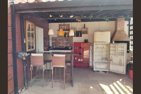 Apartamento à venda com 180m², 3 quartos e 2 vagas