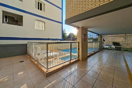 Apartamento para alugar com 127m², 3 quartos e 2 vagas Apartamento para alugar com 127m², 3 quartos e 2 vagasÁrea comum - Piscina