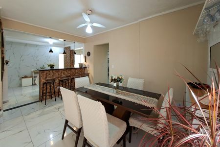 Apartamento para alugar com 127m², 3 quartos e 2 vagas Apartamento para alugar com 127m², 3 quartos e 2 vagasSala