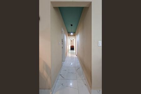 Apartamento para alugar com 127m², 3 quartos e 2 vagas Apartamento para alugar com 127m², 3 quartos e 2 vagasCorredor