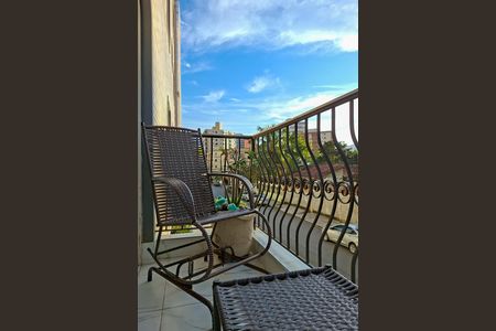 Apartamento para alugar com 127m², 3 quartos e 2 vagas Apartamento para alugar com 127m², 3 quartos e 2 vagasSacada Sala