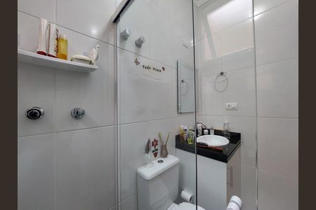 Casa à venda com 95m², 2 quartos e 2 vagas Casa à venda com 95m², 2 quartos e 2 vagasBanheiro Suíte 2