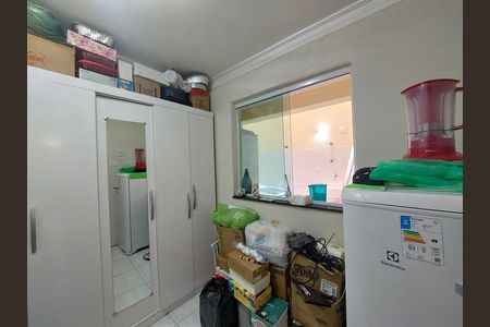 Casa à venda com 95m², 2 quartos e 2 vagas Casa à venda com 95m², 2 quartos e 2 vagasEscritório