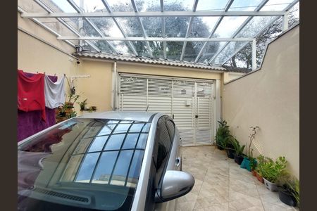 Casa à venda com 95m², 2 quartos e 2 vagas Casa à venda com 95m², 2 quartos e 2 vagasGaragem