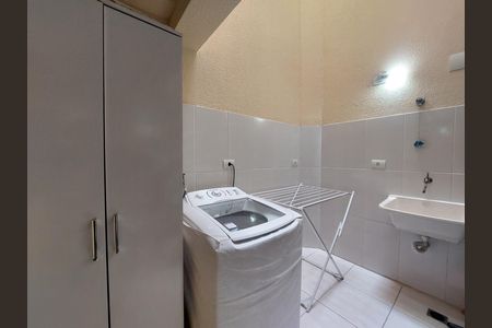 Casa à venda com 95m², 2 quartos e 2 vagas Casa à venda com 95m², 2 quartos e 2 vagasÁrea de Serviço