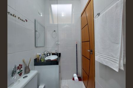 Casa à venda com 95m², 2 quartos e 2 vagas Casa à venda com 95m², 2 quartos e 2 vagasBanheiro Suíte 2