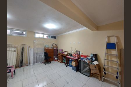 Casa à venda com 95m², 2 quartos e 2 vagas Casa à venda com 95m², 2 quartos e 2 vagasÁrea comum - Salão de festas