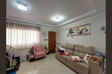 Casa à venda com 95m², 2 quartos e 2 vagas Casa à venda com 95m², 2 quartos e 2 vagasSala