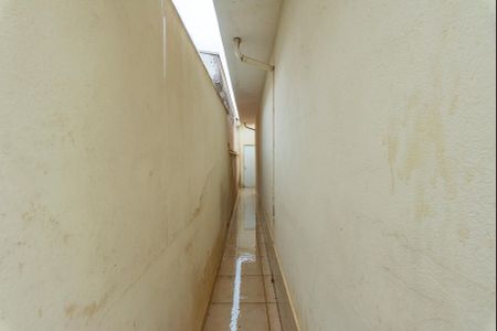 Casa à venda com 180m², 1 quarto e 2 vagasQuintal