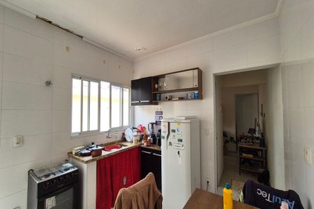 Casa à venda com 180m², 4 quartos e 2 vagas Casa à venda com 180m², 4 quartos e 2 vagasCozinha casa 2