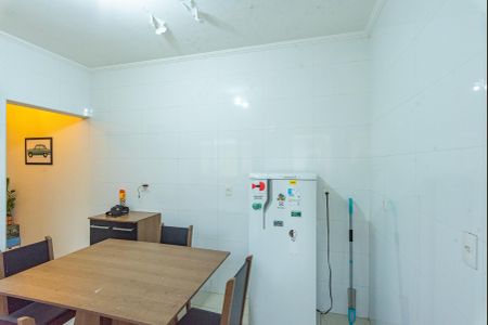 Casa à venda com 180m², 1 quarto e 2 vagasCozinha