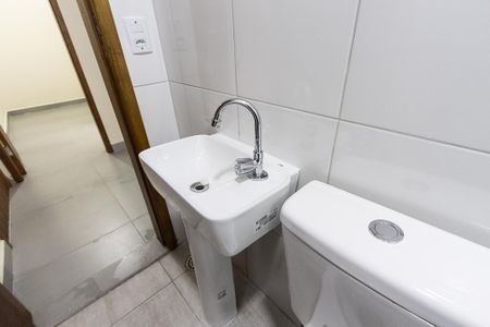 Apartamento para alugar com 33m², 2 quartos e sem vagaBanheiro