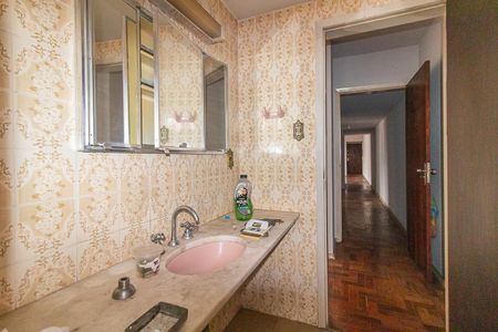 Apartamento à venda com 115m², 3 quartos e 1 vagaBanheiro da Suíte