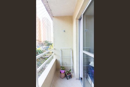 Apartamento para alugar com 62m², 2 quartos e 1 vagaSacada