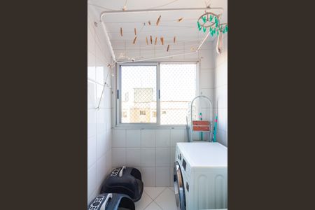 Apartamento para alugar com 62m², 2 quartos e 1 vagaÁrea de Serviço