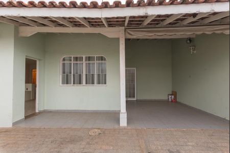 Casa à venda com 165m², 4 quartos e 3 vagasÁrea comum