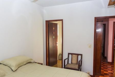 Casa para alugar com 336m², 3 quartos e 8 vagasSuíte