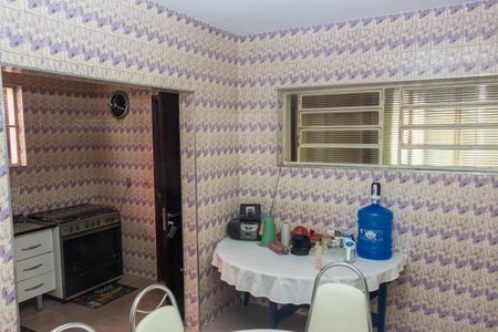 Casa para alugar com 336m², 3 quartos e 8 vagasCozinha