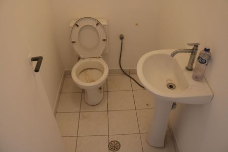 Casa à venda com 56m², 1 quarto e sem vagaBanheiro