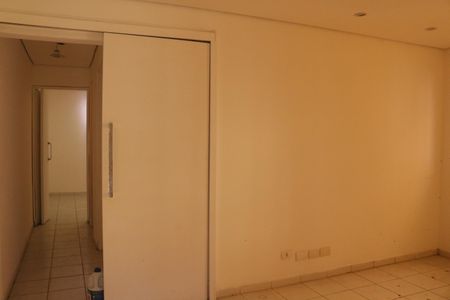 Casa à venda com 56m², 1 quarto e sem vagaSala