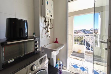 Apartamento à venda com 65m², 2 quartos e sem vaga Apartamento à venda com 65m², 2 quartos e sem vagaÁrea de Serviço